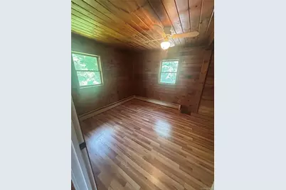 94 Fire House Rd, Wurtsboro, NY 12790 - Photo 11