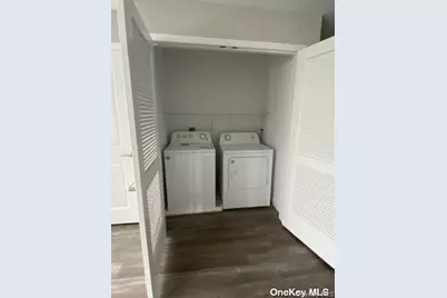 221 Eastview Drive #16, Central Islip, NY 11722 - Photo 7