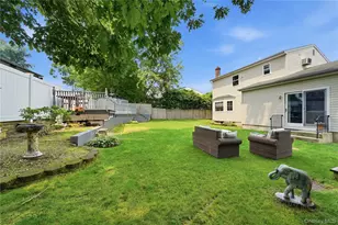 26 Probst Dr, Shirley, NY 11967 - Photo 21