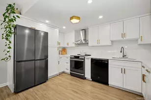 15 Stewart Pl, White Plains, NY 10603 - Photo 7