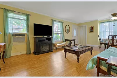 157 Whitman Road, Yonkers, NY 10710 - Photo 3