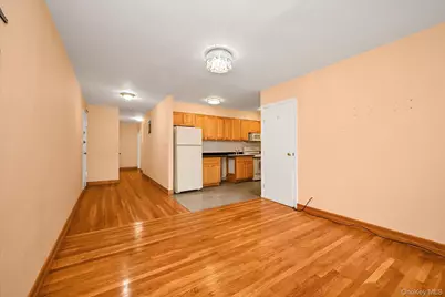 140-18 Burden Crescent #411, Briarwood, NY 11435 - Photo 3