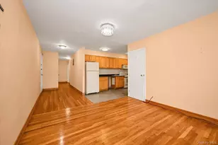 140-18 Burden Crescent, Briarwood, NY 11435 - Photo 3