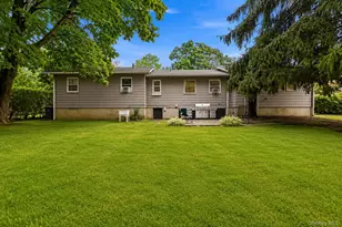 61 S Airmont Rd, Suffern, NY 10901 - Photo 19