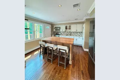 19 Pittsford Way, Nanuet, NY 10954 - Photo 9