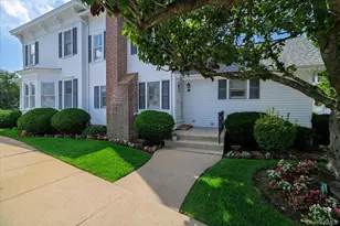 1 Ridgewood Dr, Wantagh, NY 11793 - Photo 3