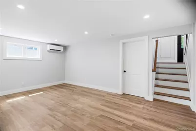 6 Oatley Place, Commack, NY 11725 - Photo 7