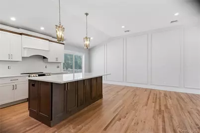 6 Oatley Place, Commack, NY 11725 - Photo 15
