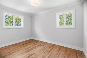 6 Oatley Pl, Commack, NY 11725 - Photo 9