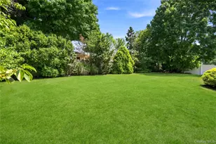 6 Oatley Pl, Commack, NY 11725 - Photo 33