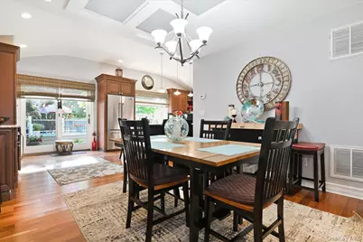 151 New York Avenue, West Babylon, NY 11704 - Photo 9