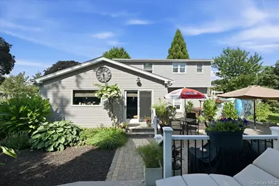 151 New York Avenue, West Babylon, NY 11704 - Photo 43
