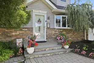 151 New York Ave, West Babylon, NY 11704 - Photo 5