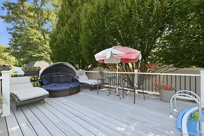 151 New York Avenue, West Babylon, NY 11704 - Photo 39