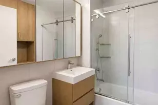 131-02B 40th Rd, Flushing, NY 11354 - Photo 11