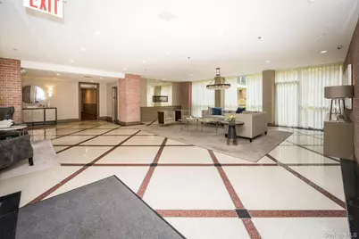 20 Canterbury Road #3A, Great Neck, NY 11021 - Photo 5