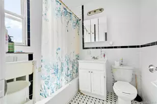 73-35 Myrtle Ave, Glendale, NY 11385 - Photo 15