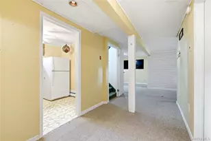835 7th St, West Babylon, NY 11704 - Photo 17