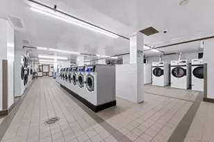 61-20 Grand Central Pkwy, Forest Hills, NY 11375 - Photo 21