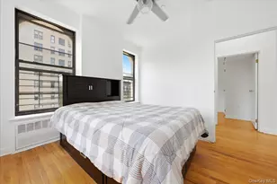 51 W 106th St, New York, NY 10025 - Photo 9
