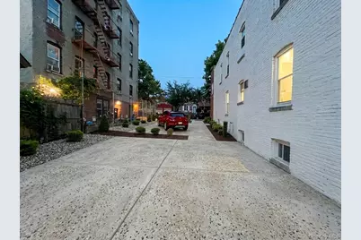 4451 Matilda Avenue, Bronx, NY 10470 - Photo 7