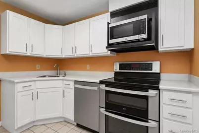 137 Fields Lane, Peekskill, NY 10566 - Photo 5