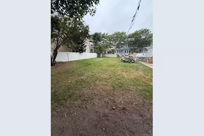 88 Erie Avenue, Atlantic Beach, NY 11509 - Photo 3