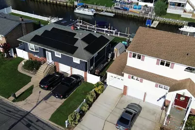 2695 Ocean Avenue, Seaford, NY 11783 - Photo 5