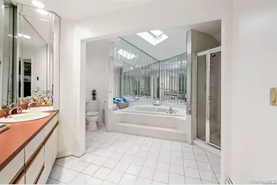 4 Jester Court, Dix Hills, NY 11746 - Photo 21