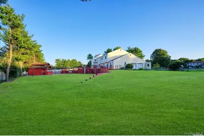 4 Jester Court, Dix Hills, NY 11746 - Photo 29