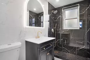 263 Quincy Ave, Bronx, NY 10465 - Photo 19