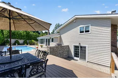 1 Ryan Court, Syosset, NY 11791 - Photo 27