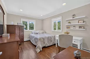 1 Ryan Ct, Syosset, NY 11791 - Photo 15