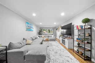 40 W 4th St, Patchogue, NY 11772 - Photo 5