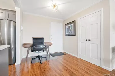7025 Yellowstone Boulevard #8Q, Forest Hills, NY 11375 - Photo 19