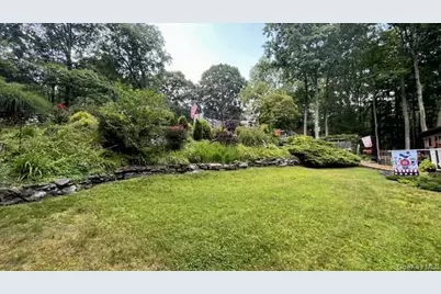 231 Traverse Road, Bushkill, PA 18328 - Photo 5