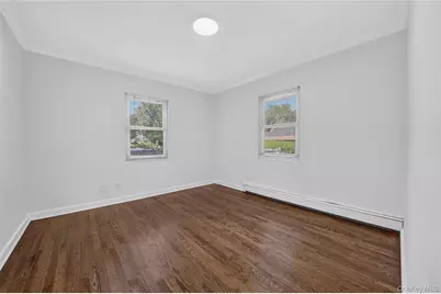 10 Field Place, Huntington Station, NY 11746 - Photo 13