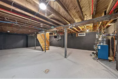 10 Field Place, Huntington Station, NY 11746 - Photo 27