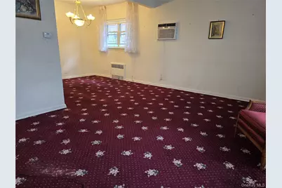 6515 180th Street, Fresh Meadows, NY 11365 - Photo 7