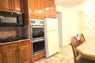 65-15 180th St, Fresh Meadows, NY 11365 - Photo 5