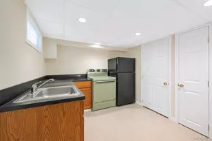 12 Heather Ct, Centereach, NY 11720 - Photo 45
