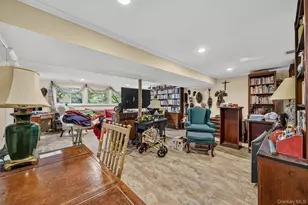 69 Stonewall Cir, White Plains, NY 10607 - Photo 39
