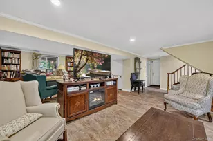 69 Stonewall Cir, White Plains, NY 10607 - Photo 37
