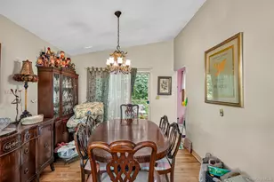 69 Stonewall Cir, White Plains, NY 10607 - Photo 17