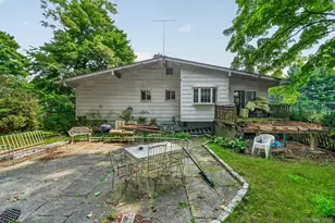 69 Stonewall Cir, White Plains, NY 10607 - Photo 43