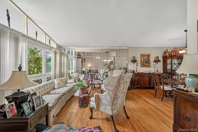 69 Stonewall Circle, White Plains, NY 10607 - Photo 11