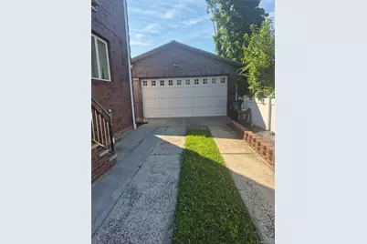 13014 221st Street, Springfield Gardens, NY 11413 - Photo 23