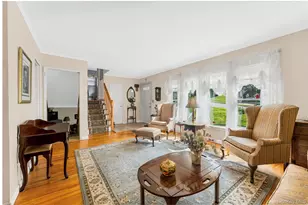 33 Dexter Rd, Yonkers, NY 10710 - Photo 7