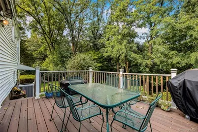33 Dexter Road, Yonkers, NY 10710 - Photo 27