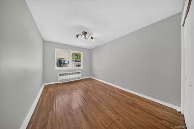 6144 164th Street, Flushing, NY 11365 - Photo 7